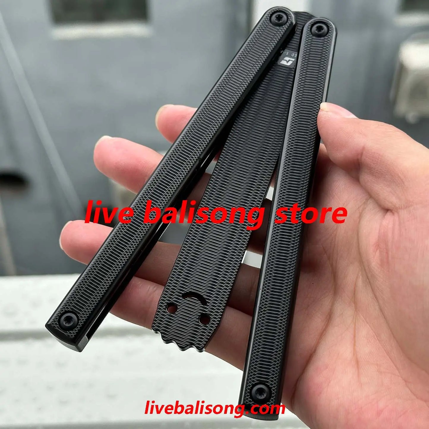 ARMED SHARK Squiddy-AL Balisong Trainer Clone 7075 Aluminum Handle livebalisong