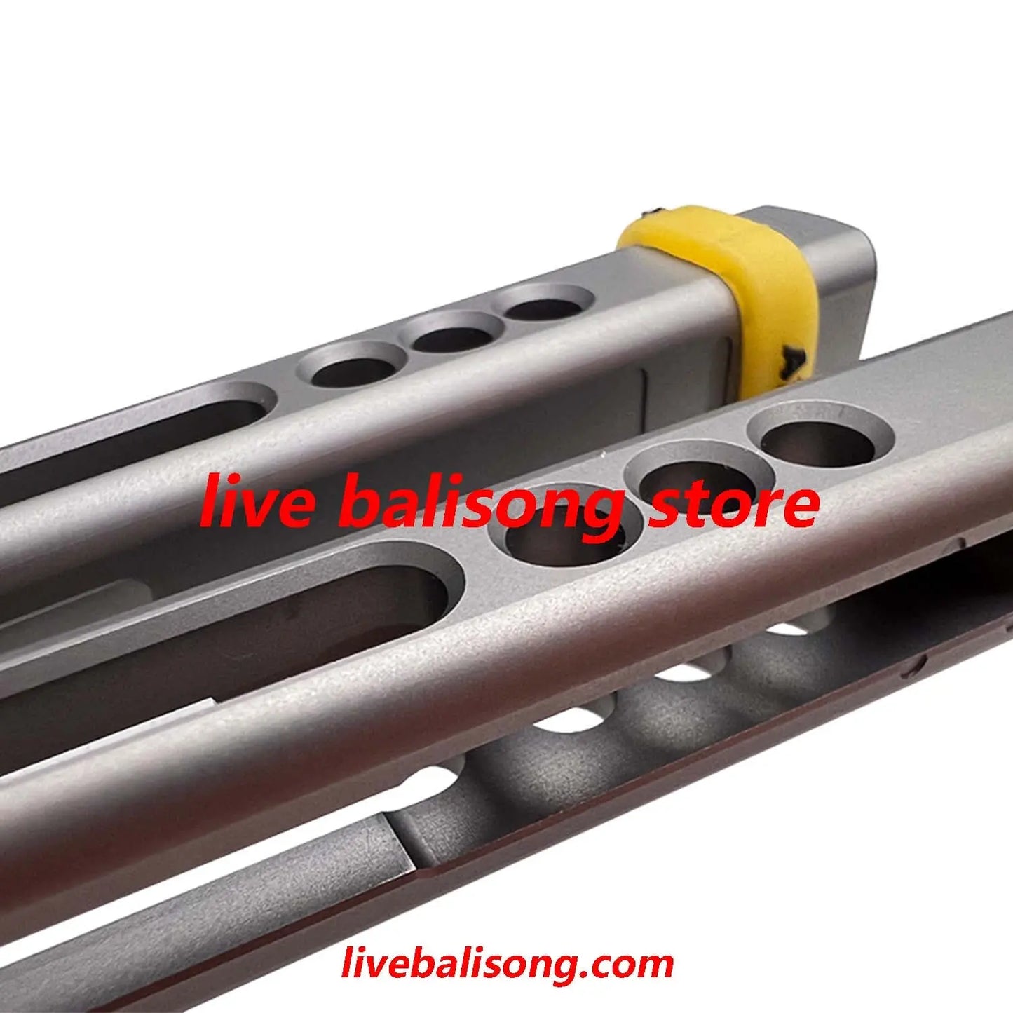 ARMED SHARK Svix Gale V4 Balisong Trainer Clone Titanium Handle livebalisong