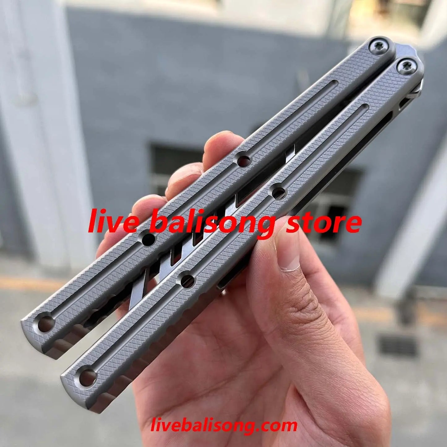 ARMED SHARK Titanium Kraken V3（Krake Raken）Balisong Clone livebalisong